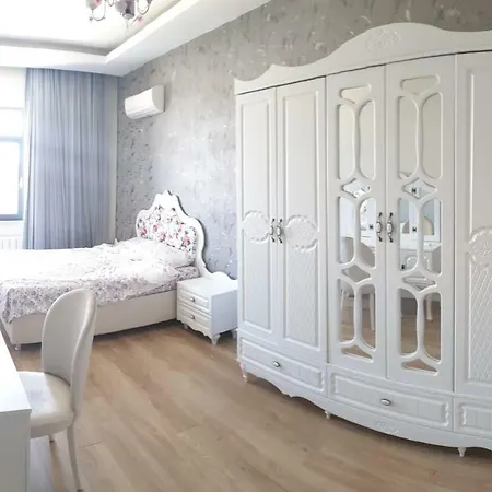 Furnished In Western *